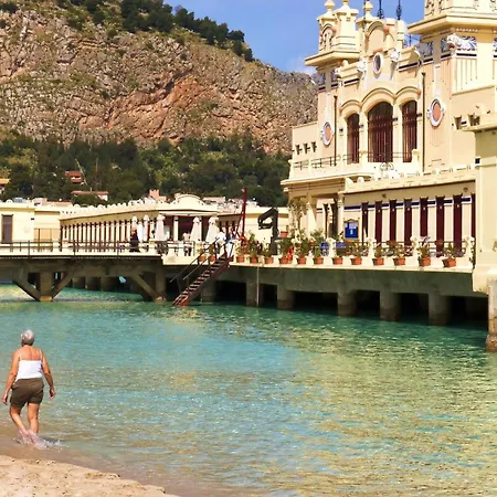 Aurora Aparthotel Palermo
